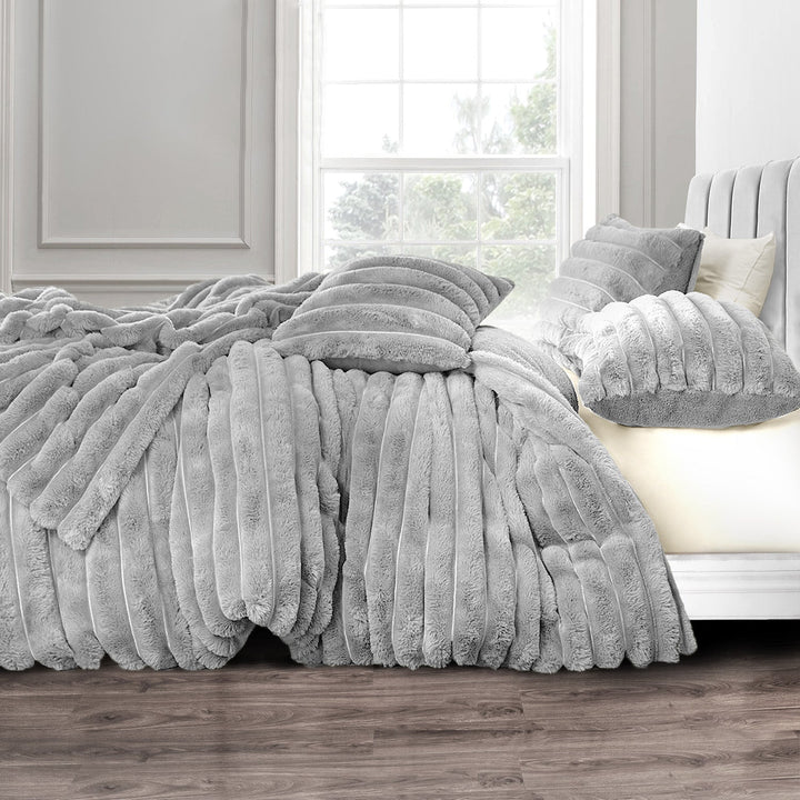 Silver Chunky Cord Faux Rabbit Fur Duvet Cover Set