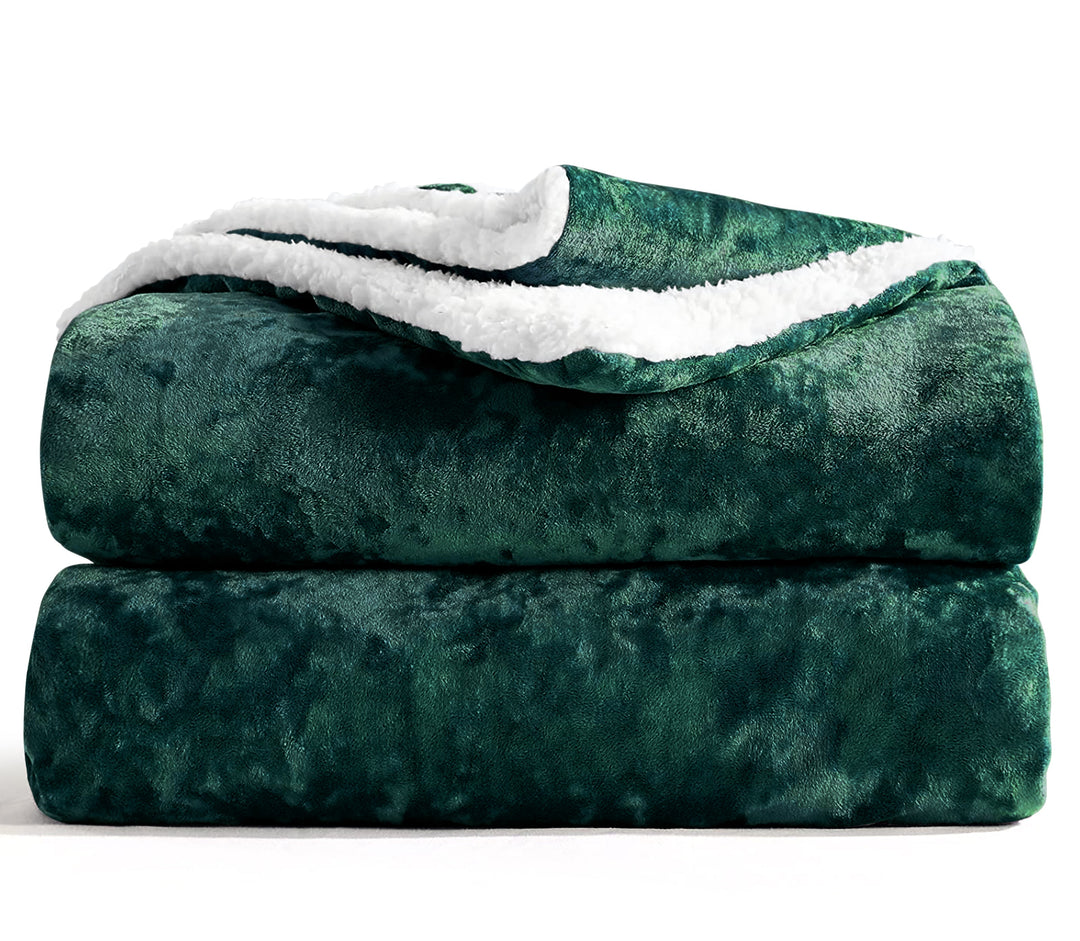 Crushed Velvet Chunky Sherpa Back Throw Emerald