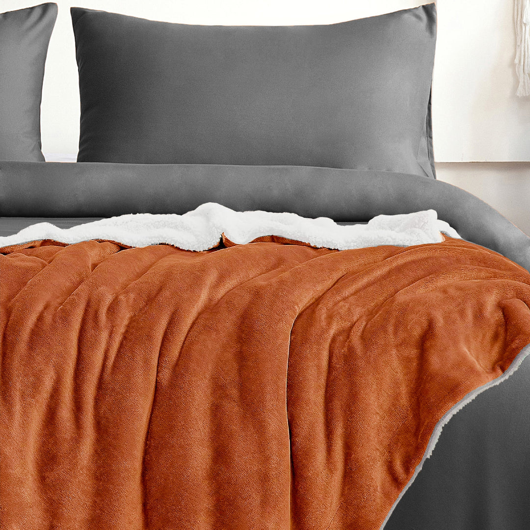 Plain Sherpa Back Throw Orange