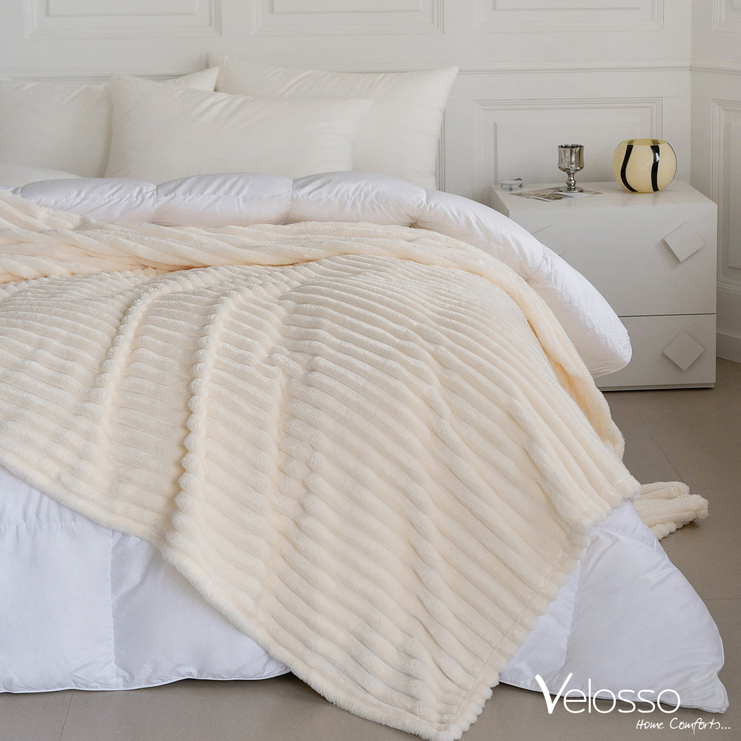Ivory Super Chunky Cord Faux Mink Blanket
