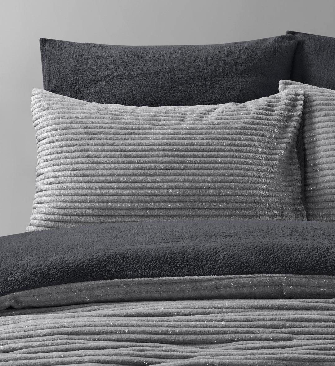 Sparkly Grey Ribbed Teddy Duvet Cover Set