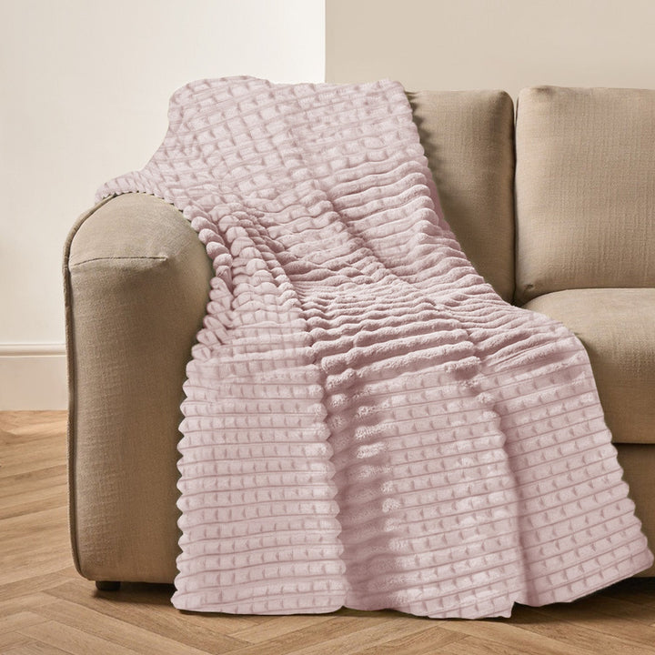 Super Chunky Waffle Plush Soft Blanket - Blush Pink