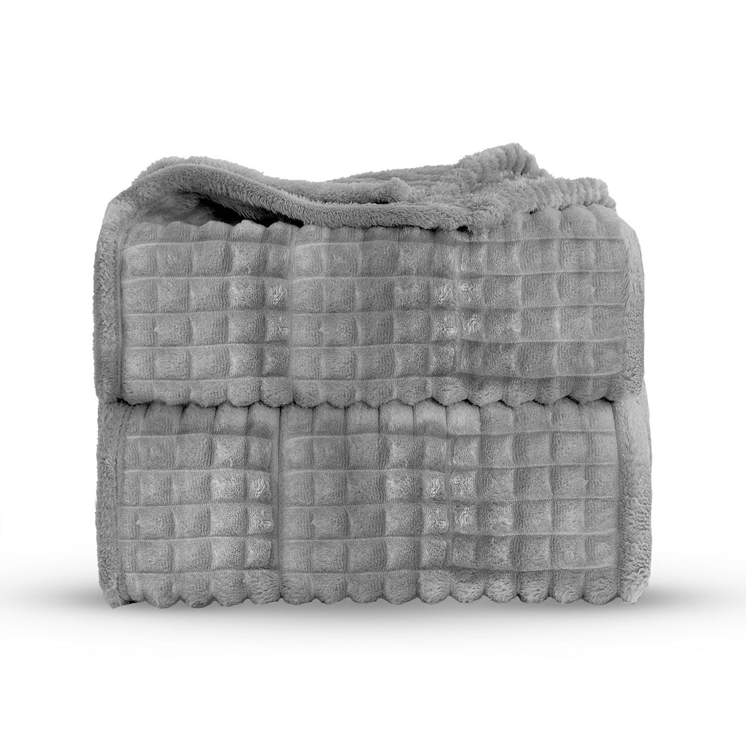 Super Chunky Waffle Plush Soft Blanket - Silver